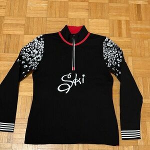 Newland Ski Black and White Long Sleeve Top NWOT